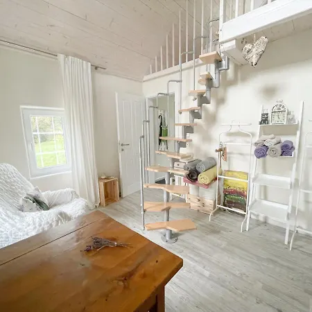 Tiny Lavender House By Interhome Vakantiehuis *