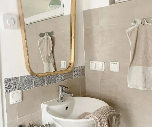 Tiny Lavender House By Interhome بيت للعطل *